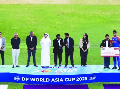 bitter end for pakistan after bright start in asia cup final