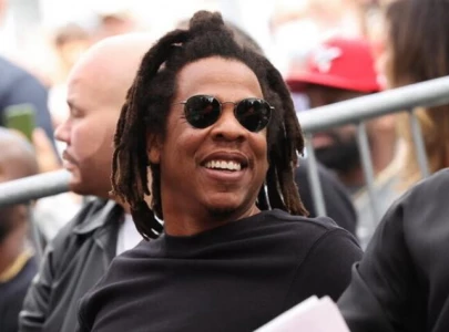 man claiming jay z is his father drops paternity lawsuit after years of seeking dna test in court man claiming jay z is his father drops paternity lawsuit after years of seeking dna test in court