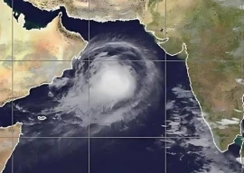 cyclone shakti churns 400km off karachi coast cyclone shakti churns 400km off karachi coast