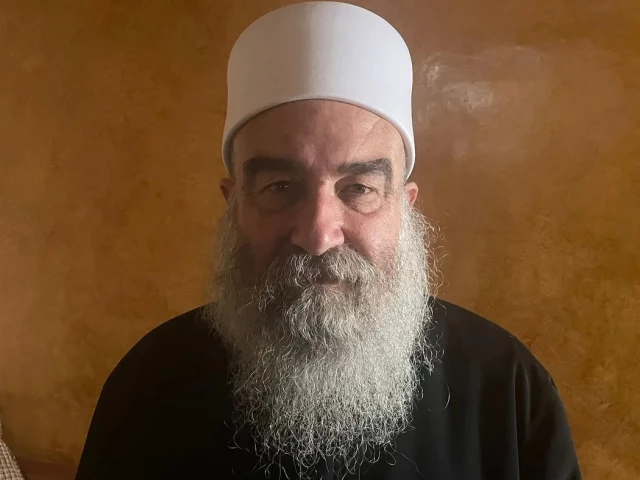 syrian druze spiritual leader sheikh hikmat al hijri syrian druze spiritual leader sheikh hikmat al hijri
