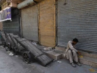 road closures leave daily wage workers jobless