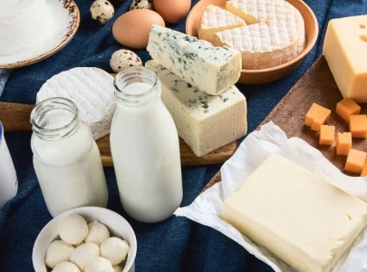 dairy industry offers price cut by rs50 if tax reduced