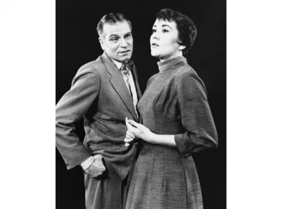 dame joan plowright renowned actress and widow of sir laurence olivier dies at 95
