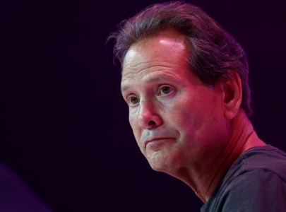 verizon appoints former paypal ceo dan schulman as new chief executive
