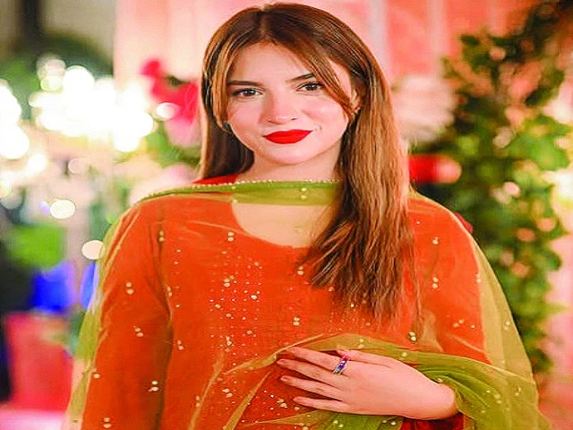dananeer stars in meem se mohabbat photo instagram dananeer stars in meem se mohabbat photo instagram