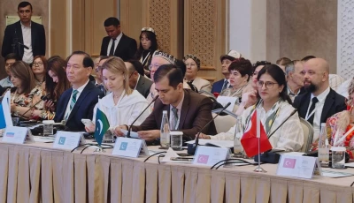 the pakistani delegation comprised dr shazia anwer cheema and vikas kumar who presented their scientific papers while ch hamid mahmood and agha iqrar haroon participated in the international forum discussion photo dnd com pk