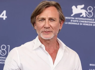 daniel craig set to return as detective benoit blanc in wake up dead man a knives out mystery daniel craig set to return as detective benoit blanc in wake up dead man a knives out mystery