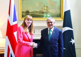pak uk agree to boost strategic ties trade pak uk agree to boost strategic ties trade