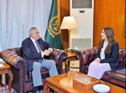 fm dar praises us assistance in repatriation of pakistani iranian seafarers in meeting with cda baker