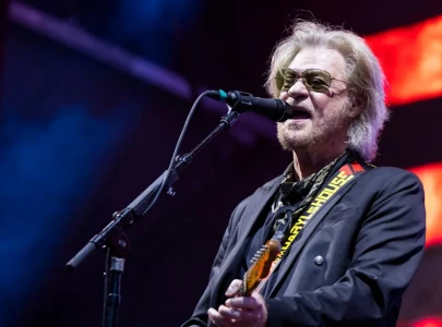hall oates star daryl hall undergoes kidney transplant at 79
