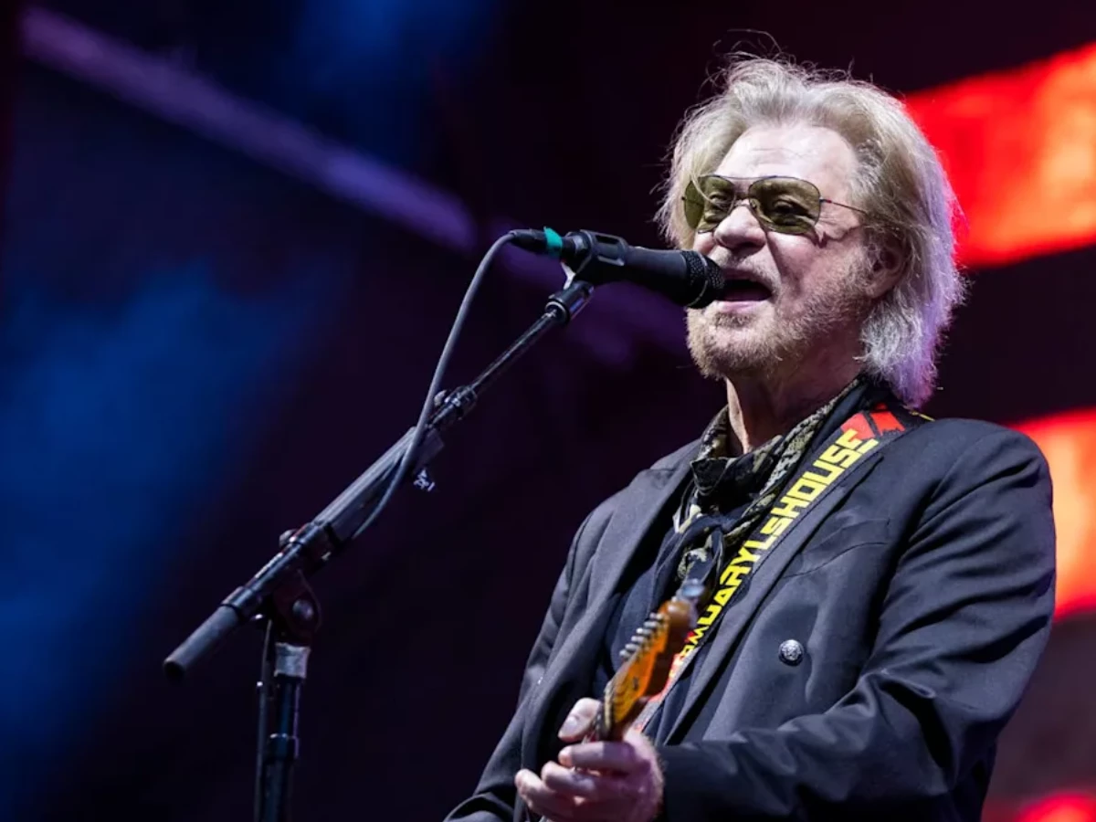 hall oates star daryl hall undergoes kidney transplant at 79