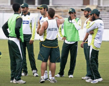 pakistan s quickies are in top shape pakistan s quickies are in top shape
