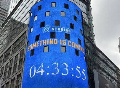dc launches live times square countdown as supergirl trailer reveal draws near dc launches live times square countdown as supergirl trailer reveal draws near