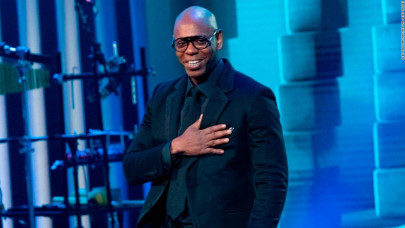 chappelle s show removed from netflix following dave chappelle s request