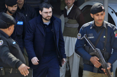 peshawar court grants bail to us citizen peshawar court grants bail to us citizen