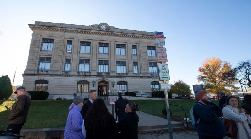 people outside the carroll county courthouse to hear the proceedings photo yahoo news