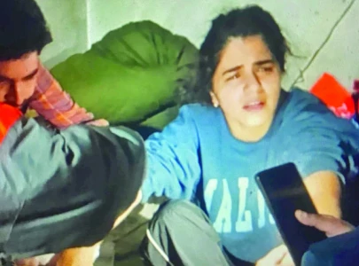 qb not to blame for deosai bear attack qb not to blame for deosai bear attack