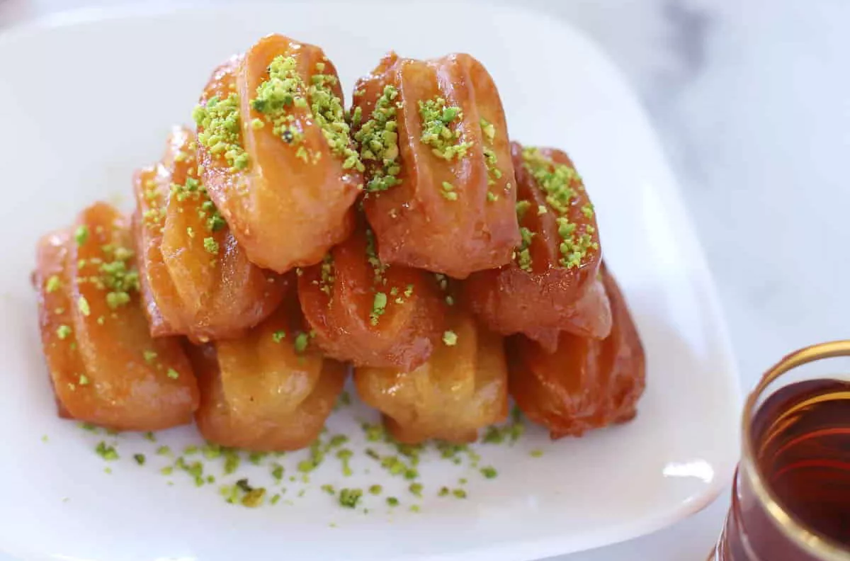 leave sheer khurma and kheer try these 9 eid desserts from around the globe leave sheer khurma and kheer try these 9 eid desserts from around the globe