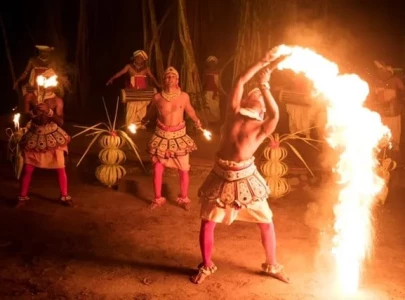 sri lankan performers set stage on fire