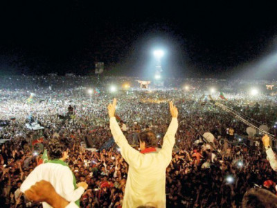 pti blocks nato supplies in quetta pti blocks nato supplies in quetta