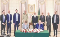 pakistan moves to test dollar pegged digital currency