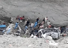 seven tourists die in diamer accident seven tourists die in diamer accident