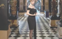 diana s revenge dress strikes again in paris