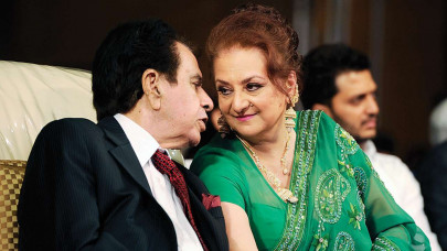 saira banu lauds pak govt for restoring dilip kumar s ancestral house