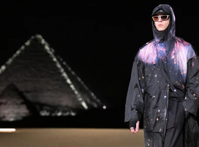 amid the pyramins dior holds first ever fashion show in egypt