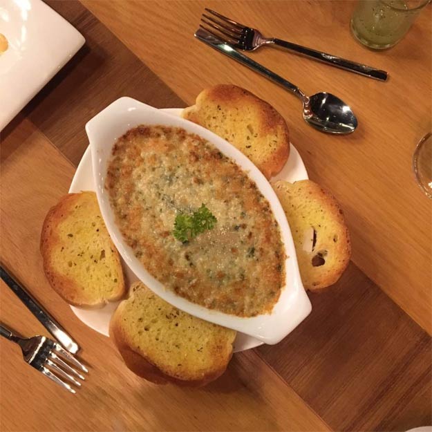 Artichoke and Spinach Dip. PHOTO: EXPRESS TRIBUNE