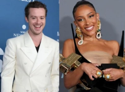 doja cat and joseph quinn spark romance in london after noah schnapp social media matchmaking drama doja cat and joseph quinn spark romance in london after noah schnapp social media matchmaking drama