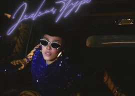 doja cat channels max headroom to promote vie deluxe edition