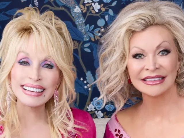 dolly parton and sister rachel share sweet potato casserole recipe in new cookbook dolly parton and sister rachel share sweet potato casserole recipe in new cookbook