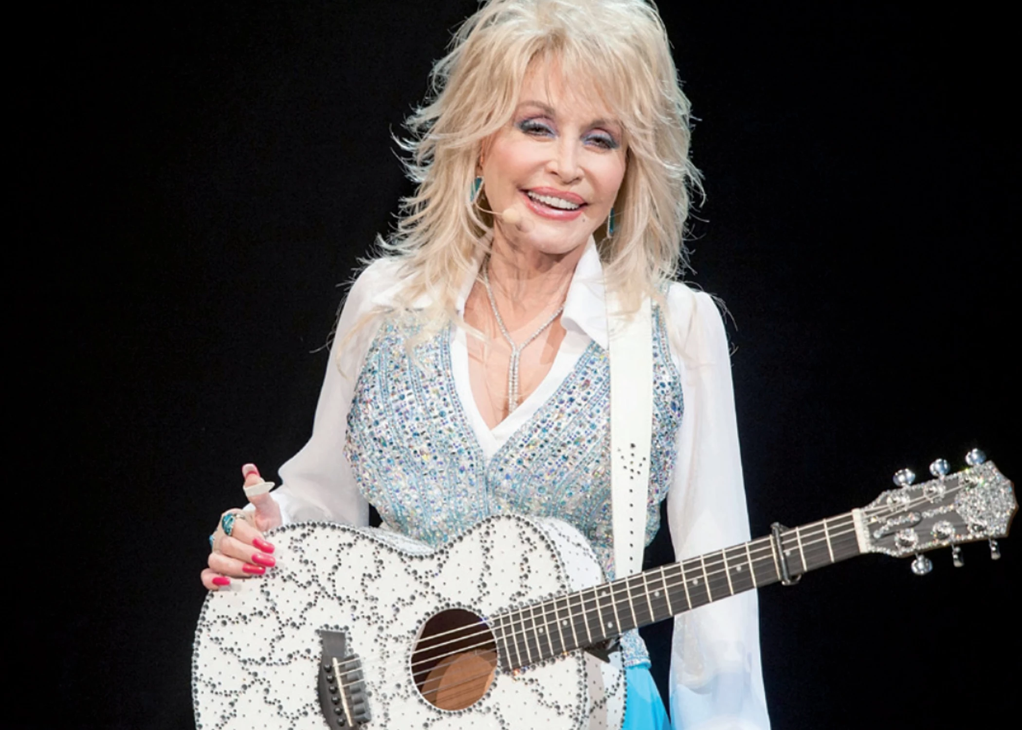 dolly parton s nephew reportedly removed from security role at her properties