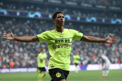 kiss and assist as bellingham inspires dortmund to win at besiktas