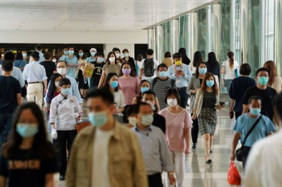 hong kong mandates masks in all indoor public areas