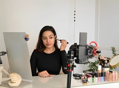 india s brown beauty makeup influencers go global