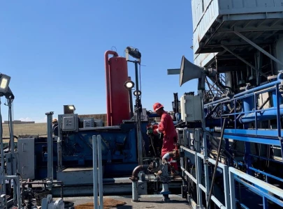 chevron to buy hess corp for 53b in all stock deal