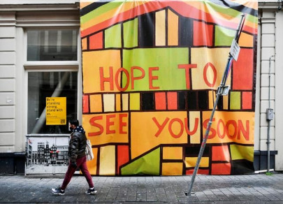 covid drives dutch death rate up to highest level since wwii