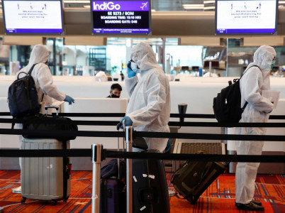 singapore to make travellers wear electronic tags to enforce quarantine singapore to make travellers wear electronic tags to enforce quarantine