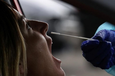 australia imposes border curbs as sydney virus cluster grows christmas travel chaos australia imposes border curbs as sydney virus cluster grows christmas travel chaos