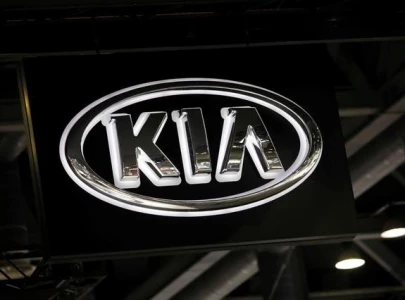 hyundai and kia expect auto sales jump in 2022 amid chip shortage
