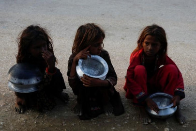 malnutrition diseases may stoke flood toll warns un