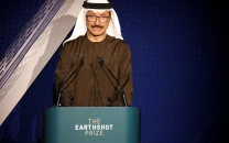 dubai s dp world boss removed from post after pressure over epstein links