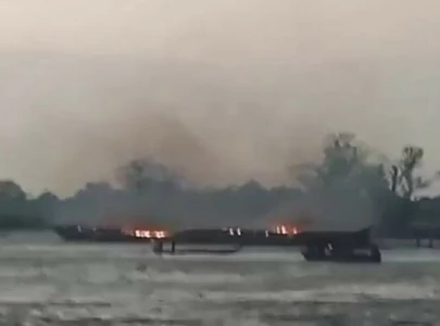 143 dead in dr congo boat blaze