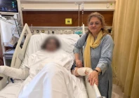 quetta acid attack victim dr mahnoor stable eyesight intact after treatment at akuh photo express