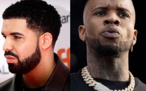 drake urges pardon for tory lanez after brutal prison stabbing drake urges pardon for tory lanez after brutal prison stabbing