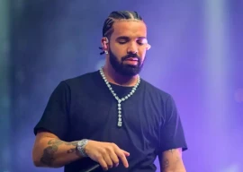 drake confirms nokia music video release date as ome exy ongs 4 u becomes 2025 s fastest selling album