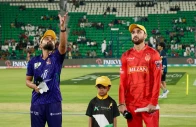hbl psl x quetta gladiators opt to bowl first against islamabad united