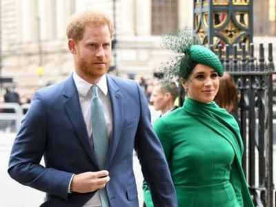 prince harry denies quitting social media prince harry denies quitting social media